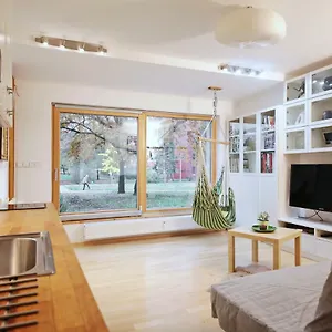  Apartamento Invalidovna