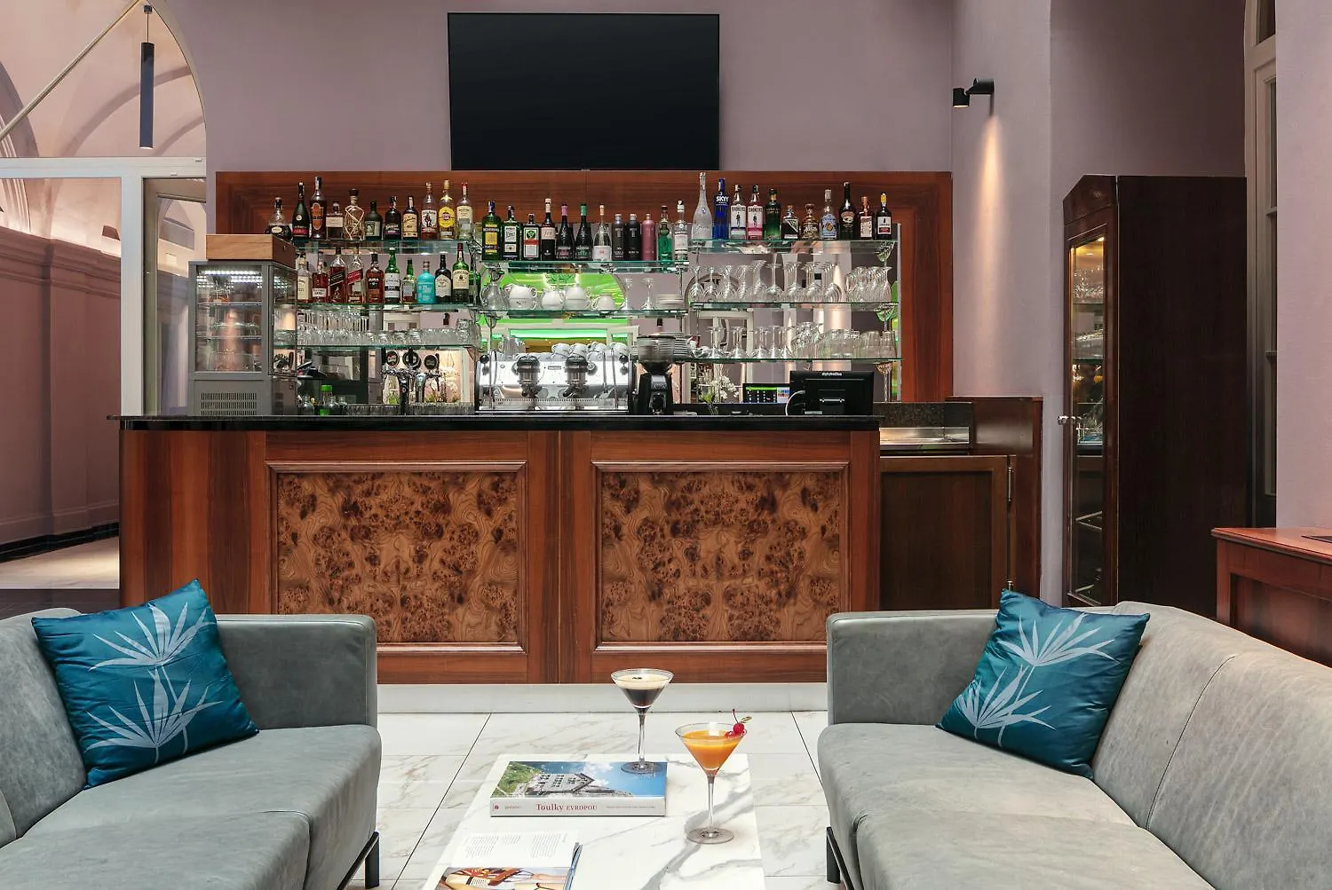Michelangelo Grand Hotel Prague 5*,