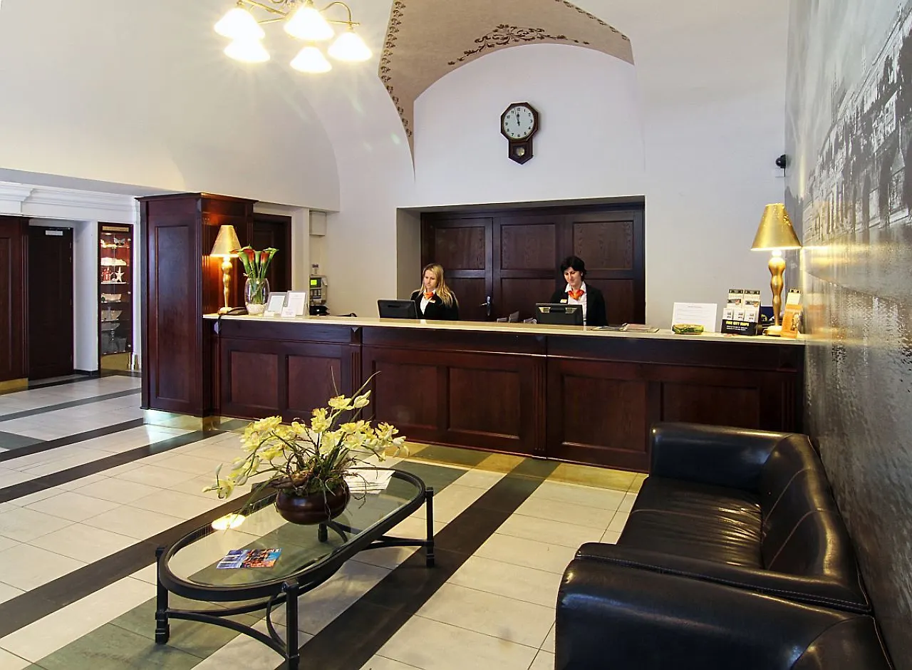 Michelangelo Grand Hotel Prague 5*,