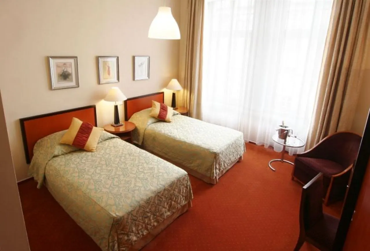 Michelangelo Grand Hotel Prag 5*,